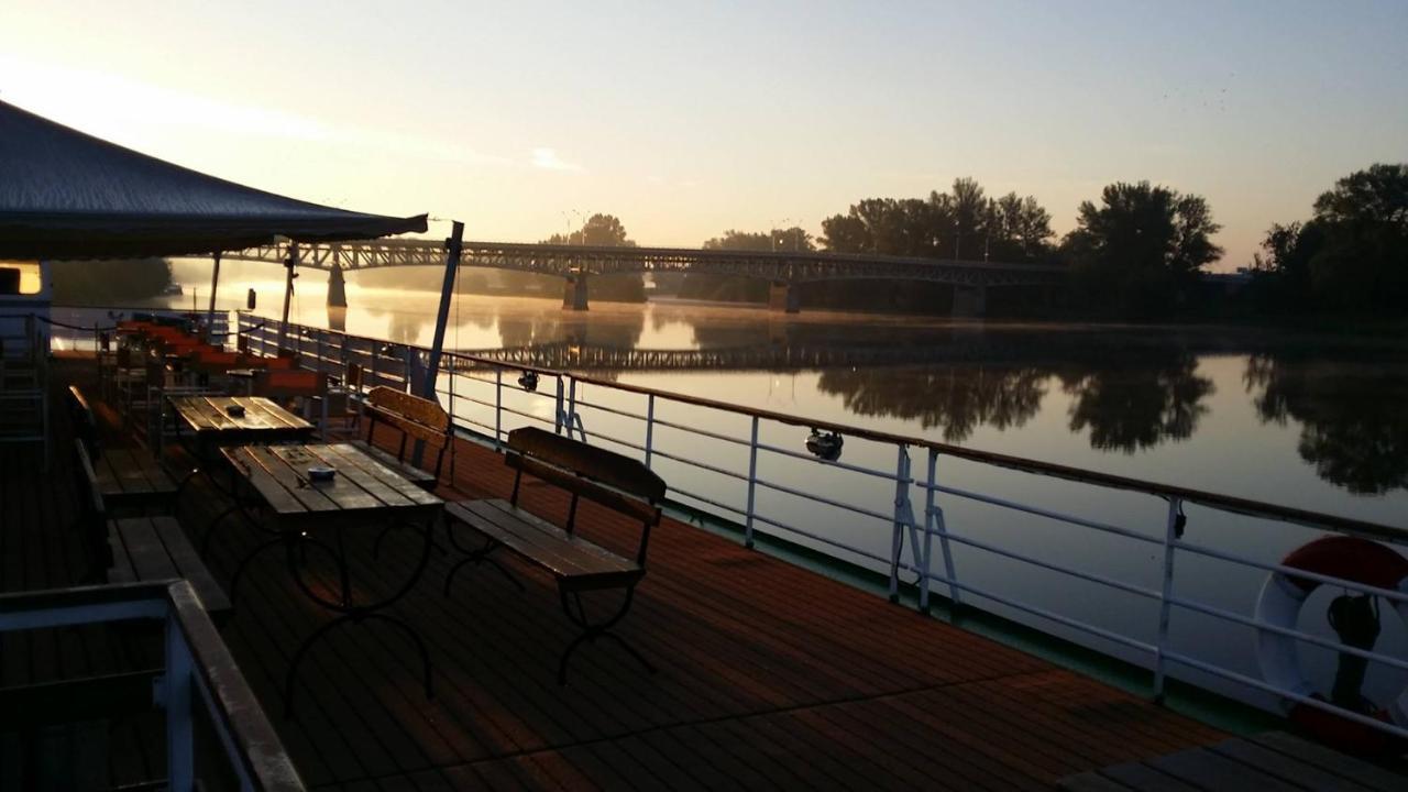 Florentina Boat Litoměřice Exteriér fotografie